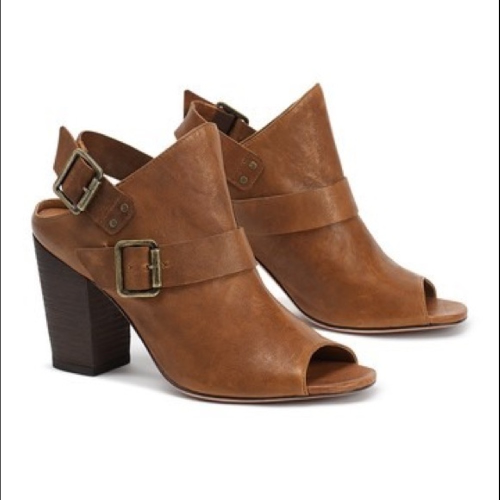 🎁Trask Stacked Heel Leather Sandal